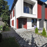 Chitila duplex 5 camere, 3 bai, suprafata utila 140 mp, teren 250mp